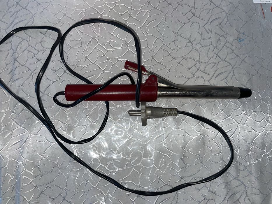 Отдам даром плойки для волос