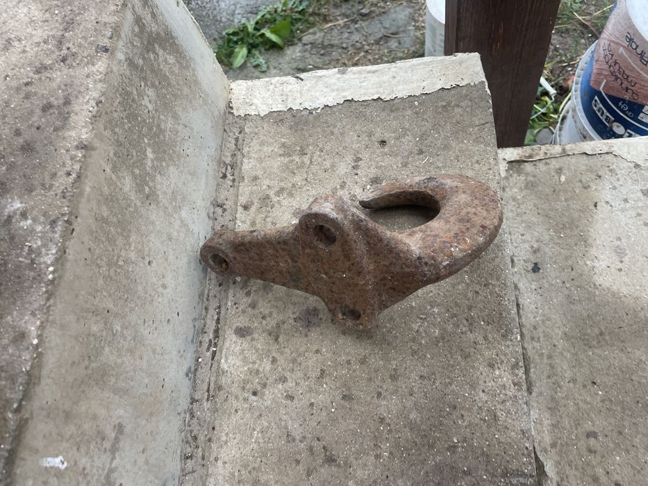 Шегели над 16 тона куки крепежни елементи