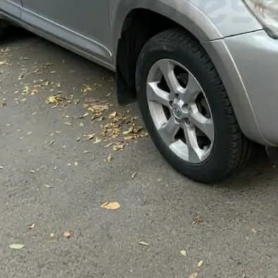 Продам комплект дисков Тойота Рав4