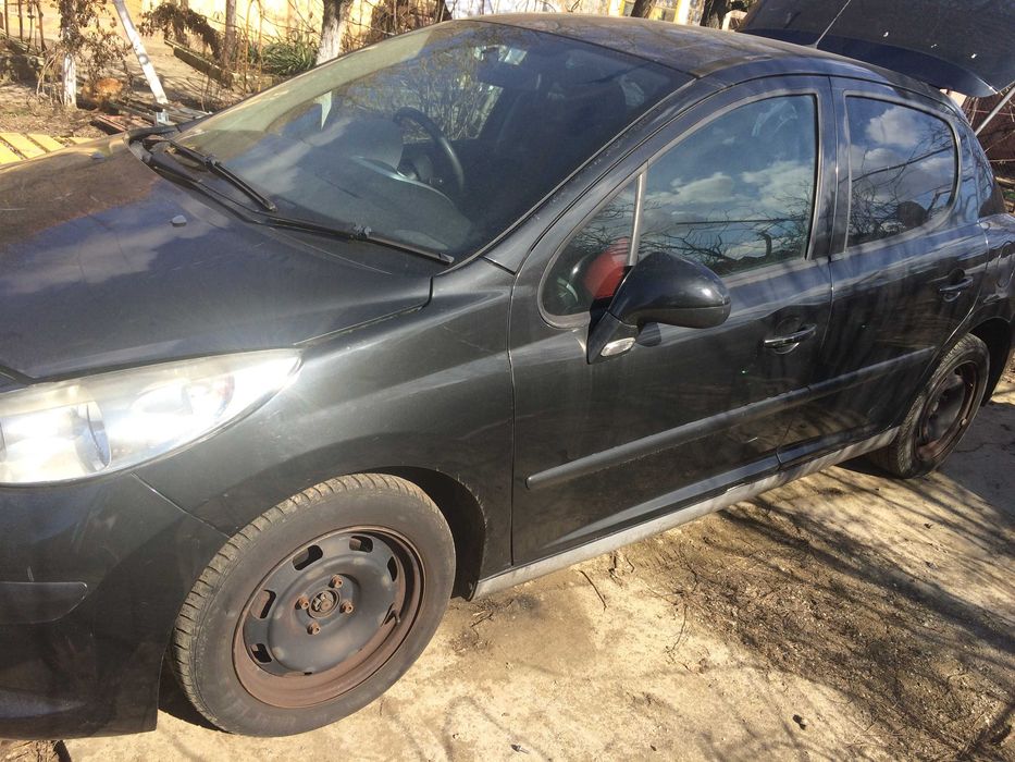 Piese caroserie Peugeot 207 1.6hdi euro4 2007