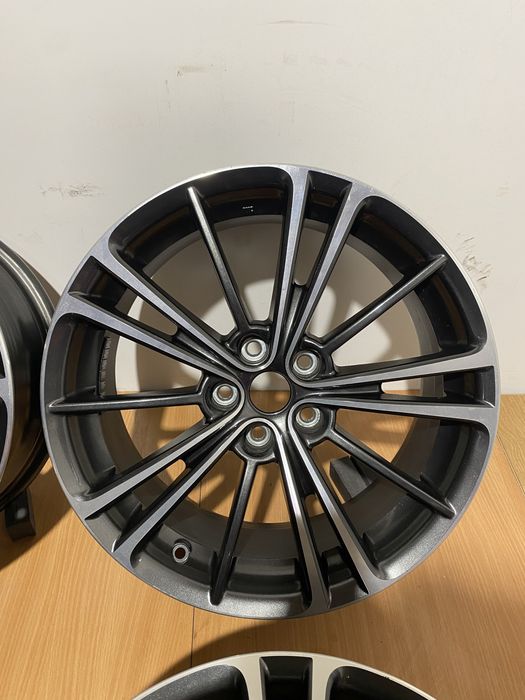 Jante originale Subaru Impreza , Legacy / Toyota GT86 pe 17