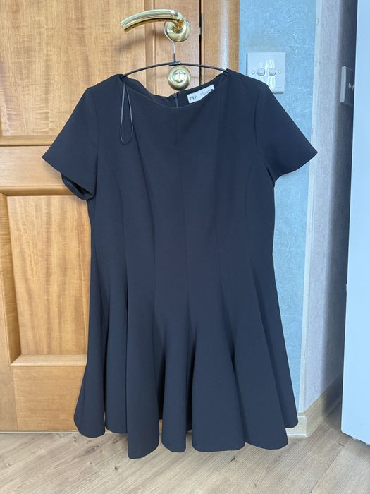 Продам черное платье Zara