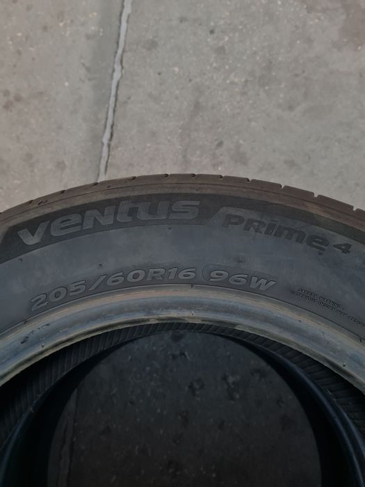 Летни гуми 2 броя HANKOOK VentusPrime4 205 60 R16 дот 1422