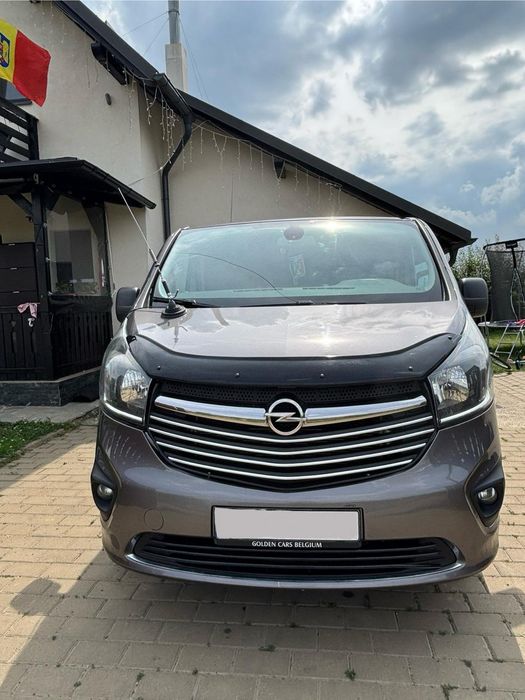 Opel vivaro. !!!