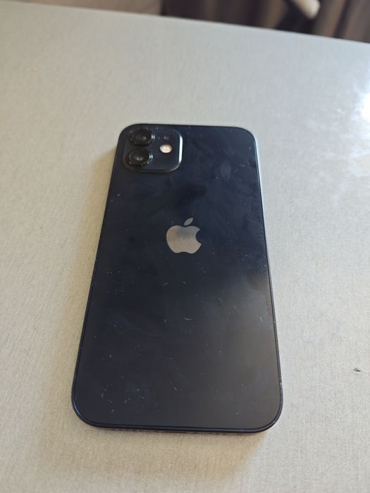 Vând/schimb iPhone 12