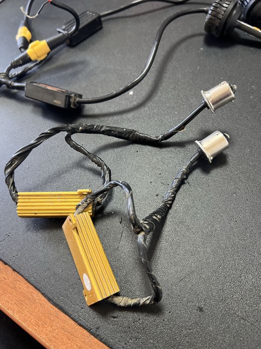 Продам LED провородники ДХО Aozoom