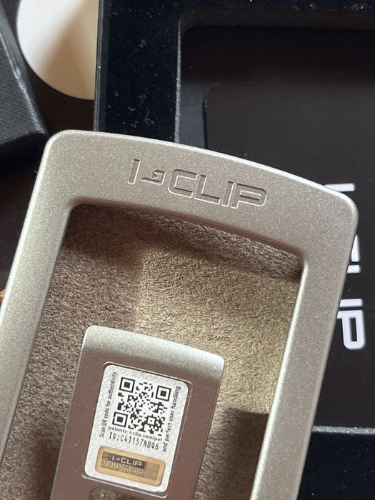 I-CLIP Original Beach Club "Sandflower"  Портмоне от Естествена кожа