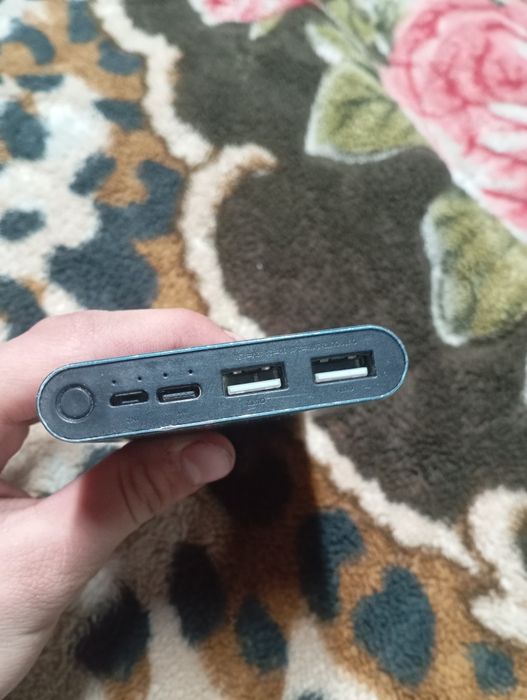 Отличный повербанк