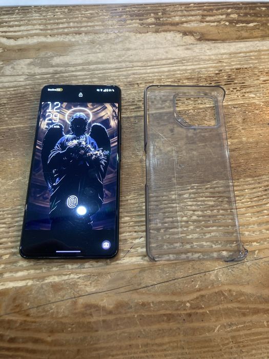 Asus Рокфон 8 состояния идеал