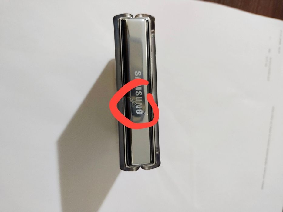 Galaxy Z Flip5 telefon