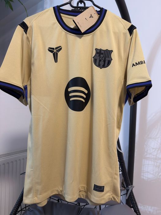 Tricou fotbal Barcelona deplasare M