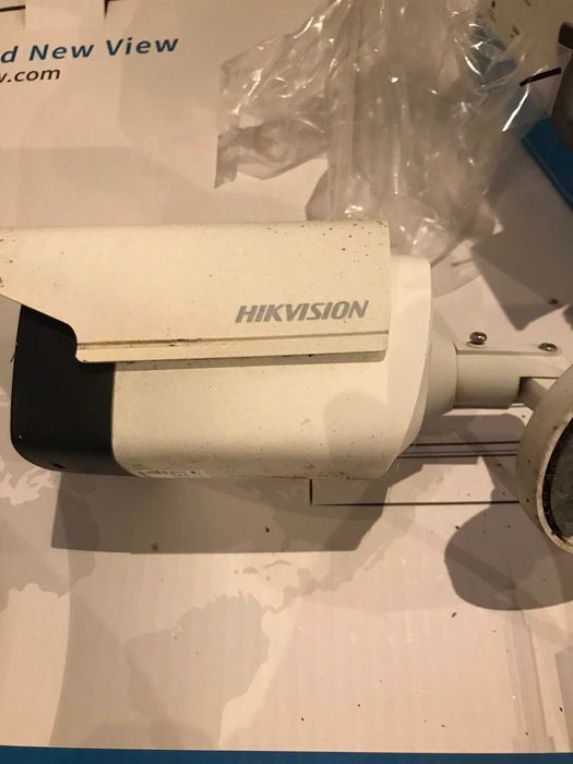 Hikvision Система за видеонаблюдение с 8 камери