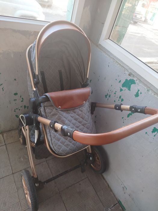 Отдам даром коляска