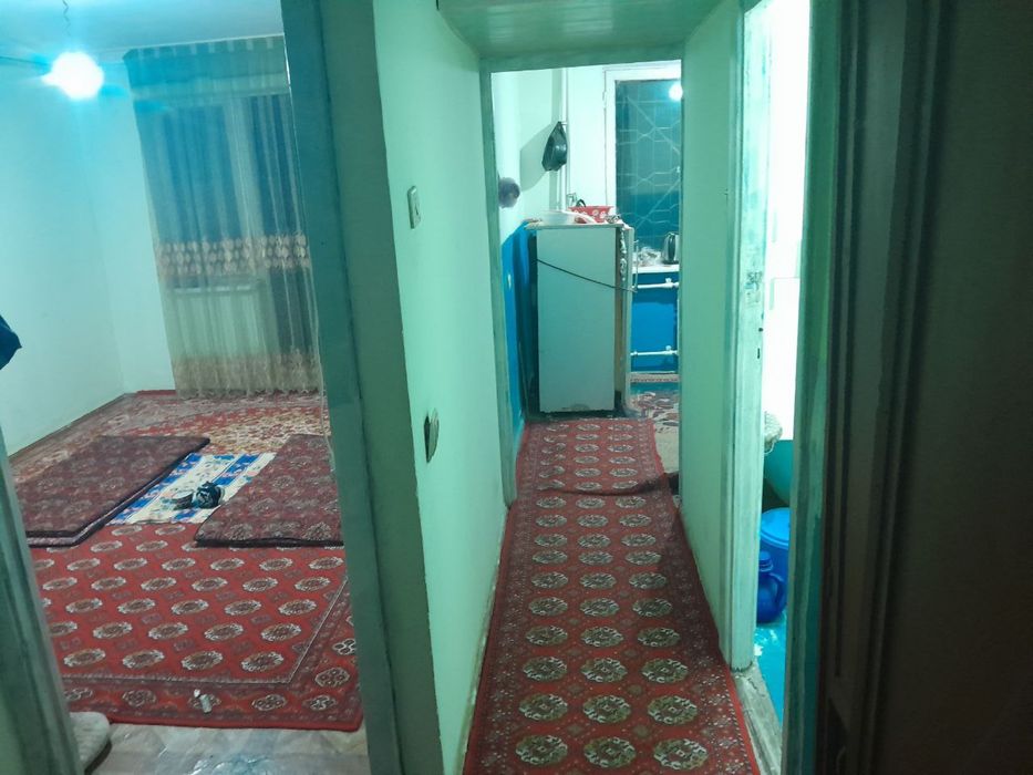 Чирчик 3 м/р 1х 3этаж Нархи 20500$ Бош толов ва паспорт билан Ипотека