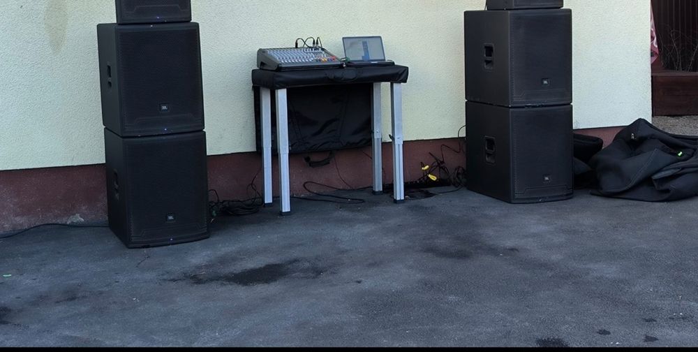 Vând  4 bucăți subwoofer JBL prx 718 xlf