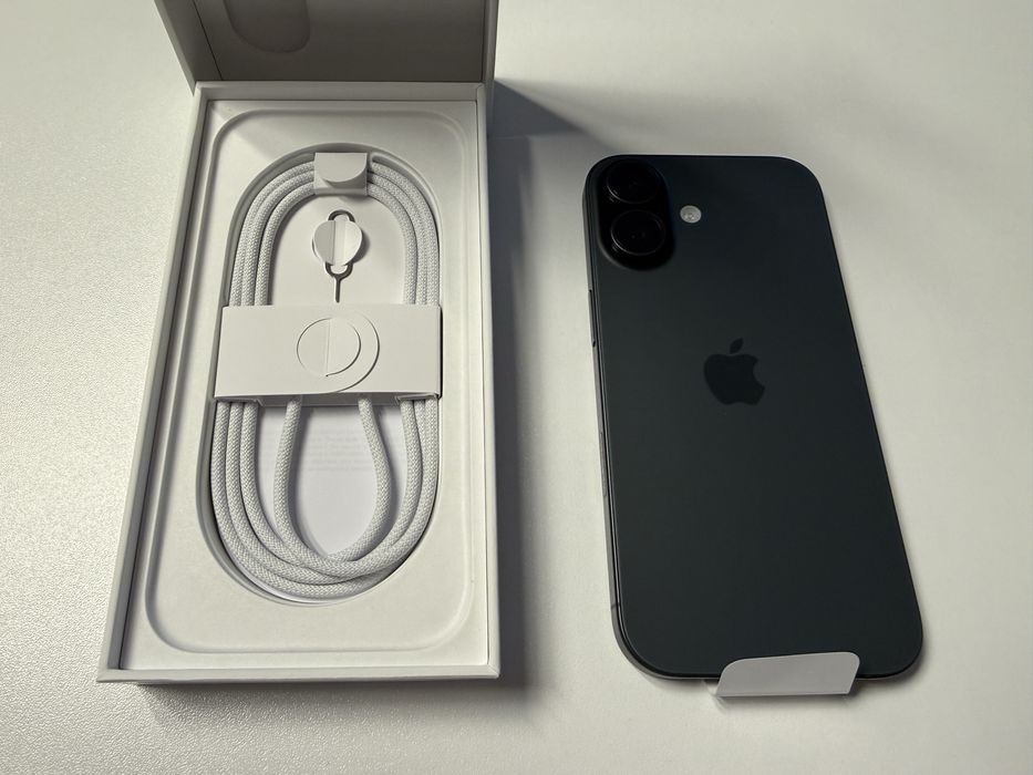 Iphone 17 NOU NEACTIVAT 256 GB