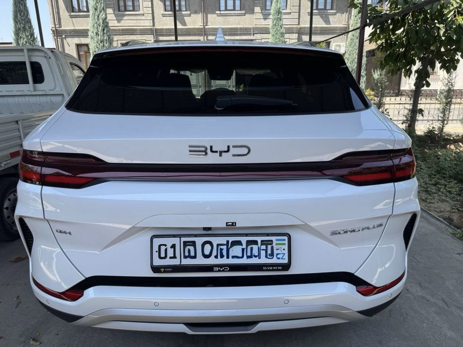 Byd champion hybrid