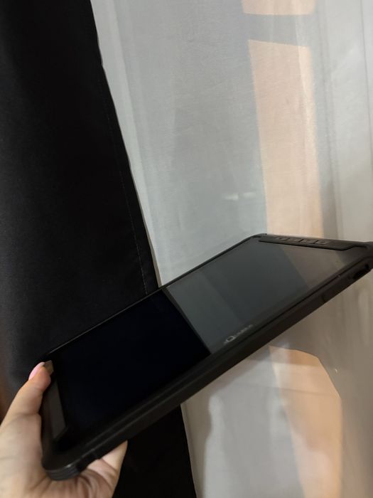 Продам планшет состояние отличное