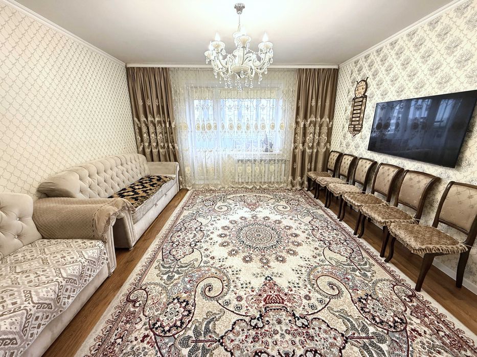 3-х ком. кв. c улучшенной планировкой с мебелью техникой ул.Степной1