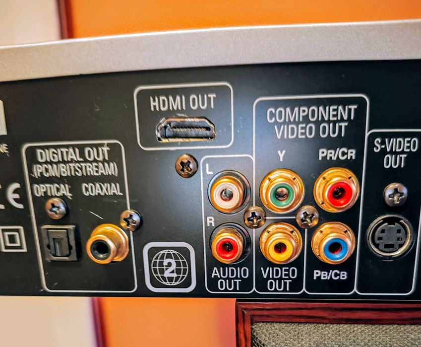 Denon-1940. DVD audio SACD player