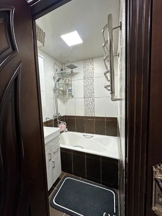 Samarqand registonda kunli kvartira bezzaks quyamiz pokiza joy