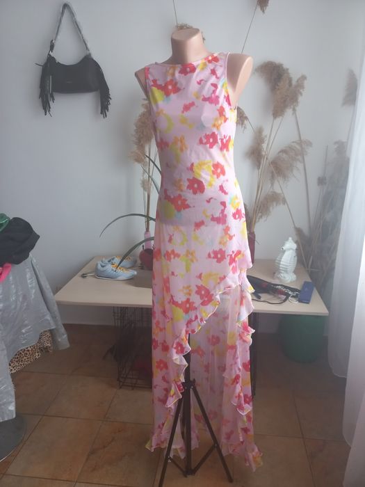 Rochie noua cu eticheta de vara