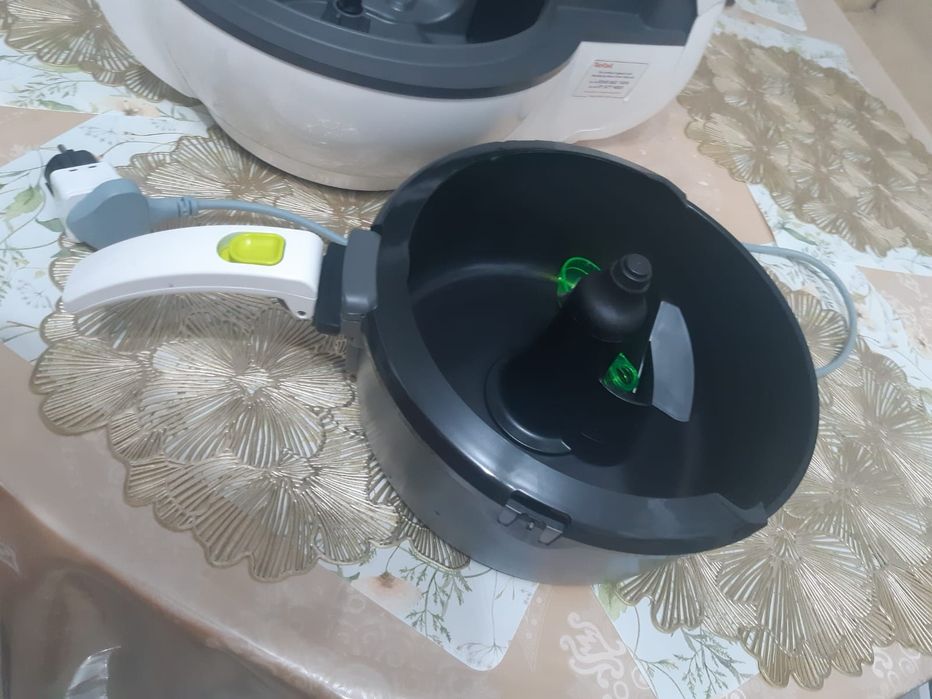 Vand Friteuza Tefal Actifry Express XL