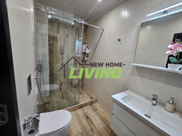 Продава се Тристаен апартамент в Пловдив, Южен - 92 кв.м за 1848 €/кв.м - Снимка #9