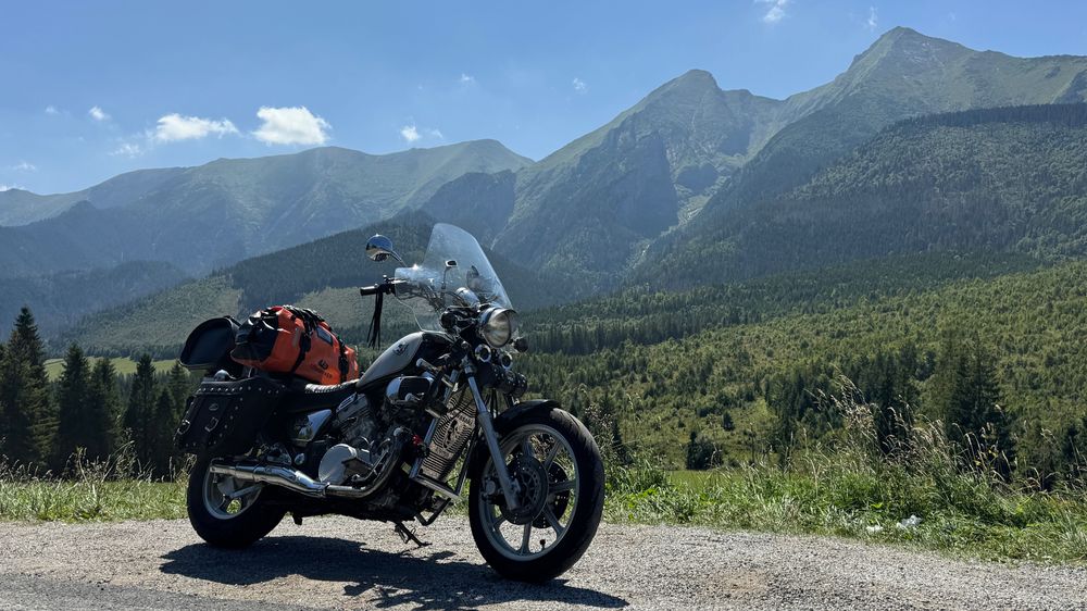 Kawasaki Vulcan 750 (VN750) Negru - Cruiser / Chopper