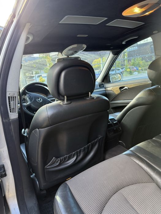 Mrecedes-benz E320