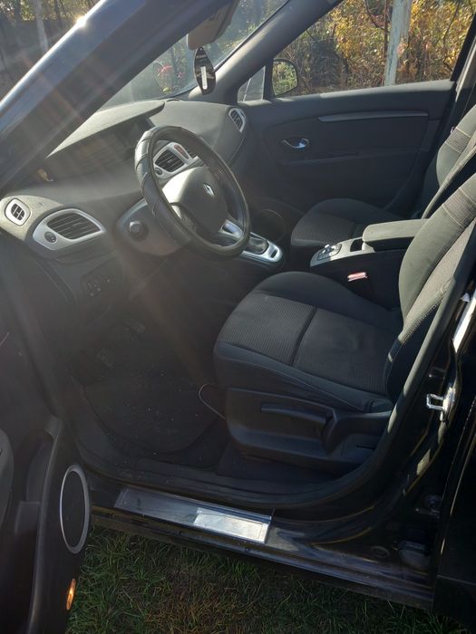 Tg-Jiu, Gorj, PROPIETAR, vand Renault Scenic X-mod TomTom Edition