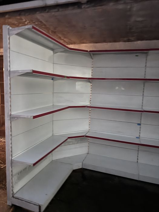 Полка, стелаж для магазина