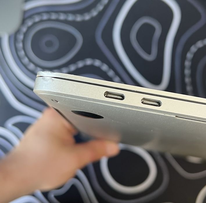 Macbook Pro A1707 15 дюймов