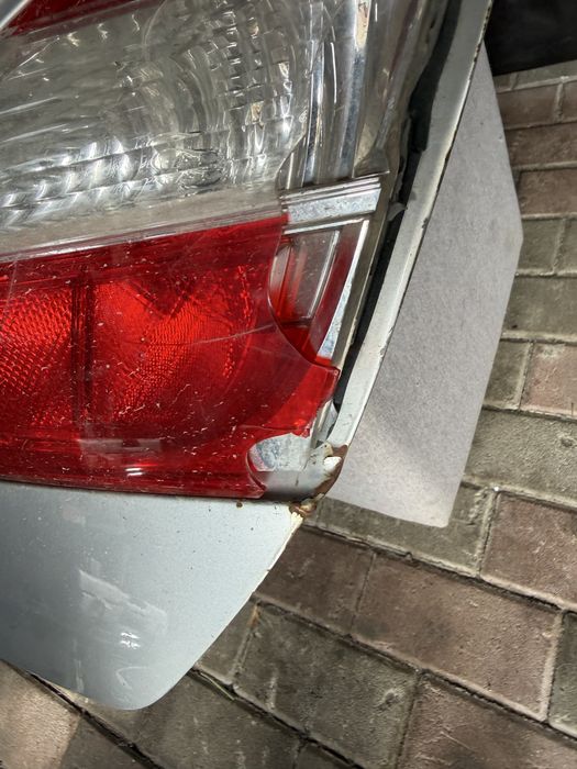 Крышка багажника Camry 50