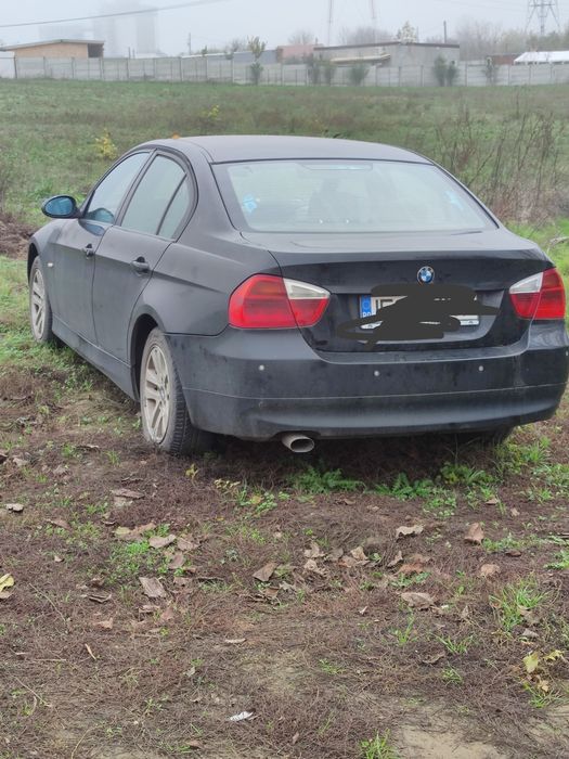 Vând BMW 318i*an 2007*benzină