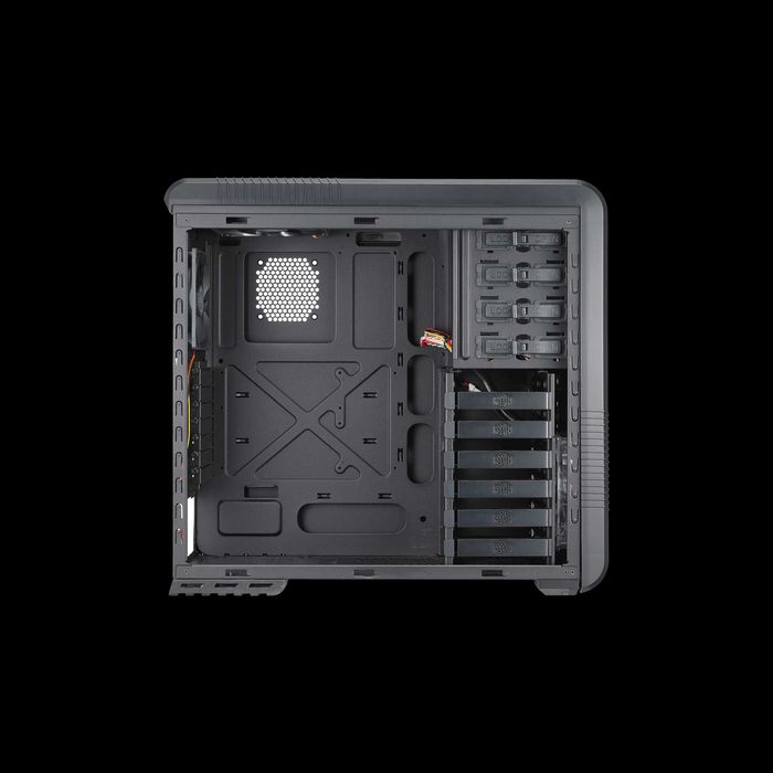 Vand carcasa pc cooler master CM 690 II