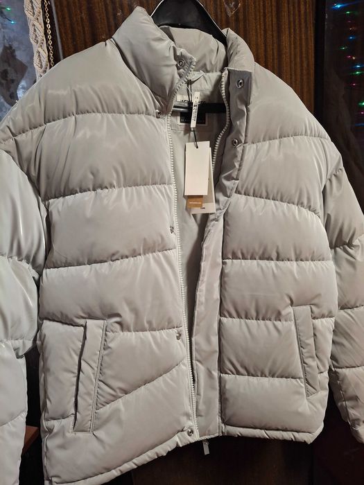 Продавам мъжко зимно яке