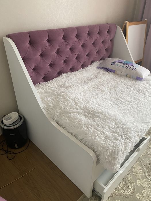 Детская кровать.