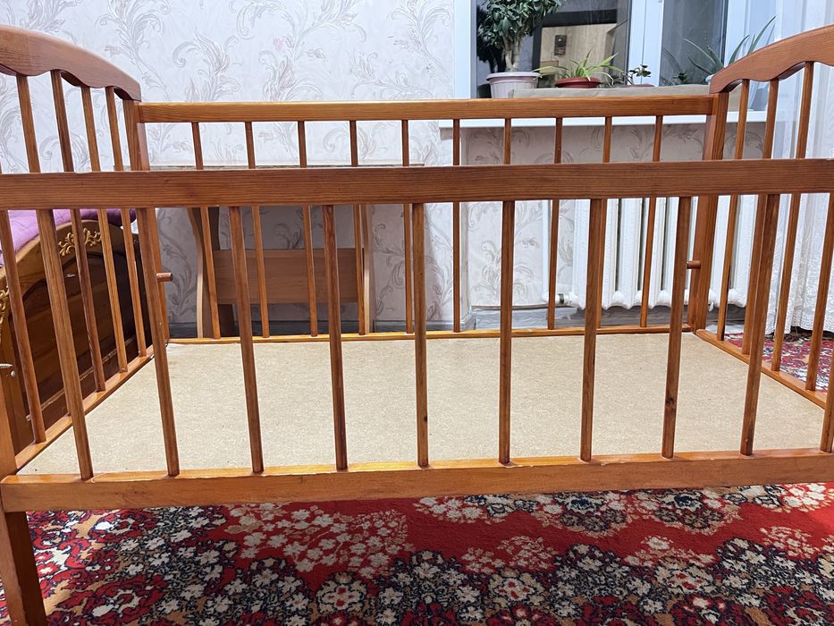 Кроватка детская