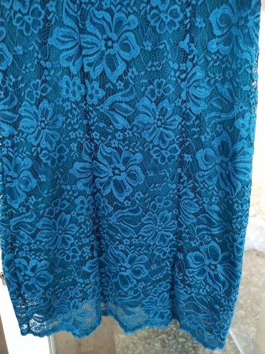 Дантелена рокля зелена