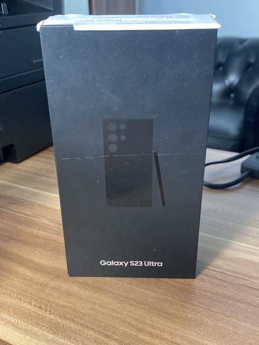 Samsung Galaxy s23 ultra • 256 GB • Phantom Black