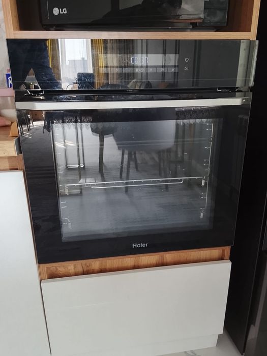 Продам духовку б/у