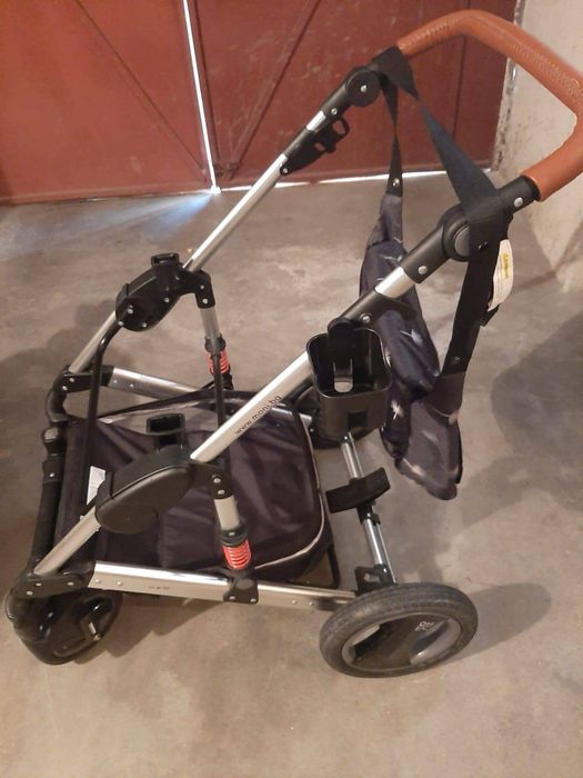 Количка за бебе като нова