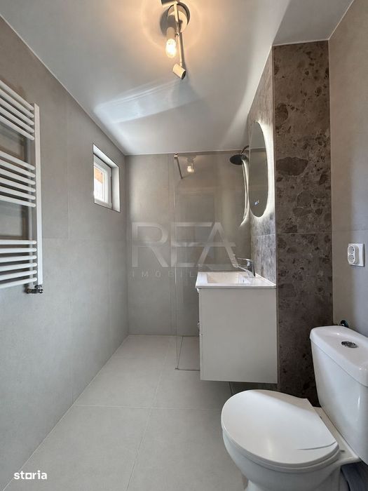3 camere, et 7/9, 70mp, CENTRALA-Lujerului