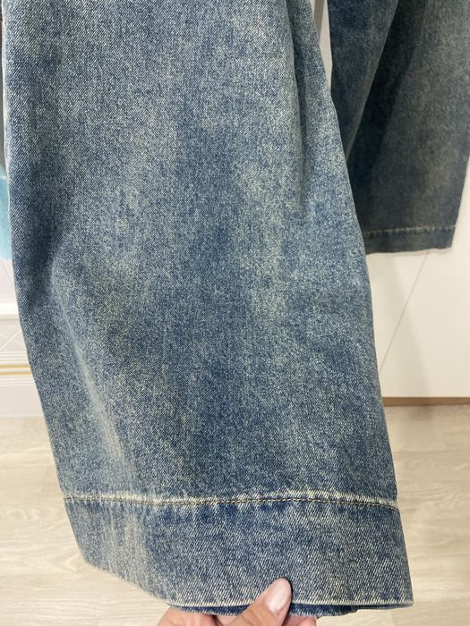 Женская одежда джинсы