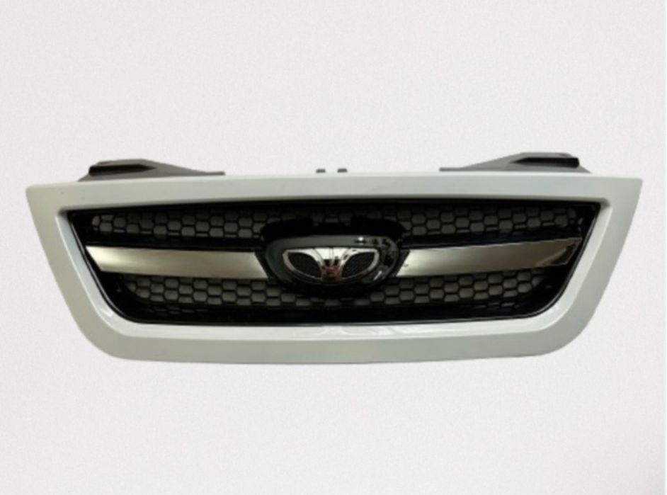 Решетка радиатора не Шевролет