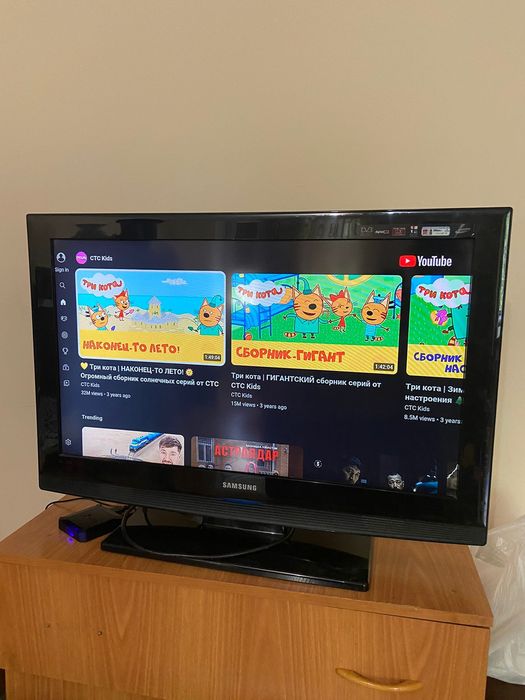 Смарт телевизор Samsung 81 см WiFi YouTube