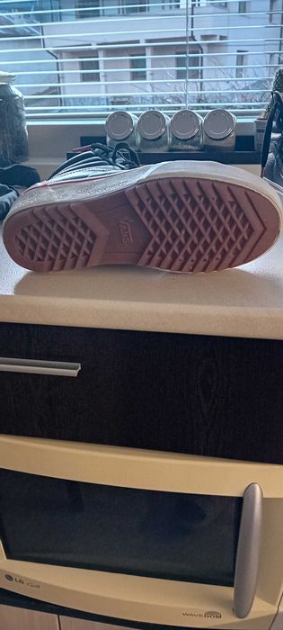 Много сладки кецове на VANS