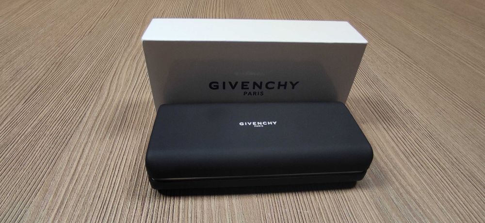 Очила GIVENCHY ... Мъжки