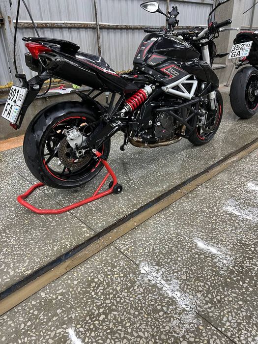 Мотоцикл Benelli TNT 600